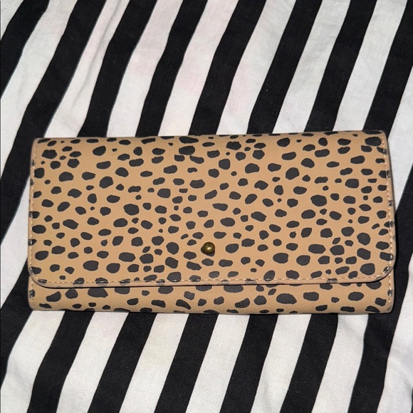 Universal Thread Tan and Black Polka Dot Wallet - Picture 1 of 5